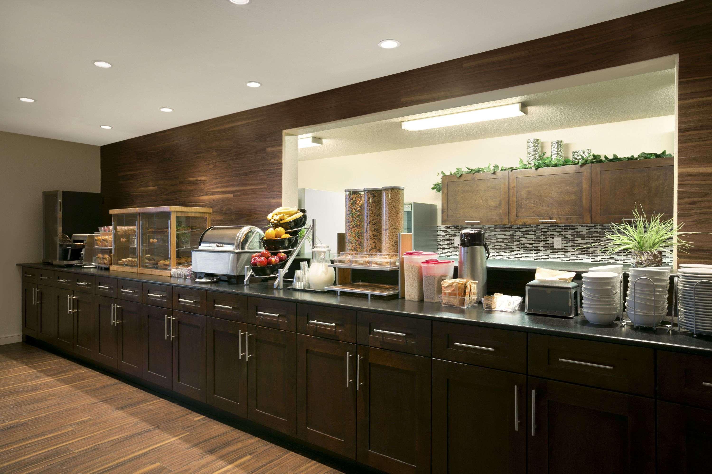 Days Inn By Wyndham Regina Ngoại thất bức ảnh