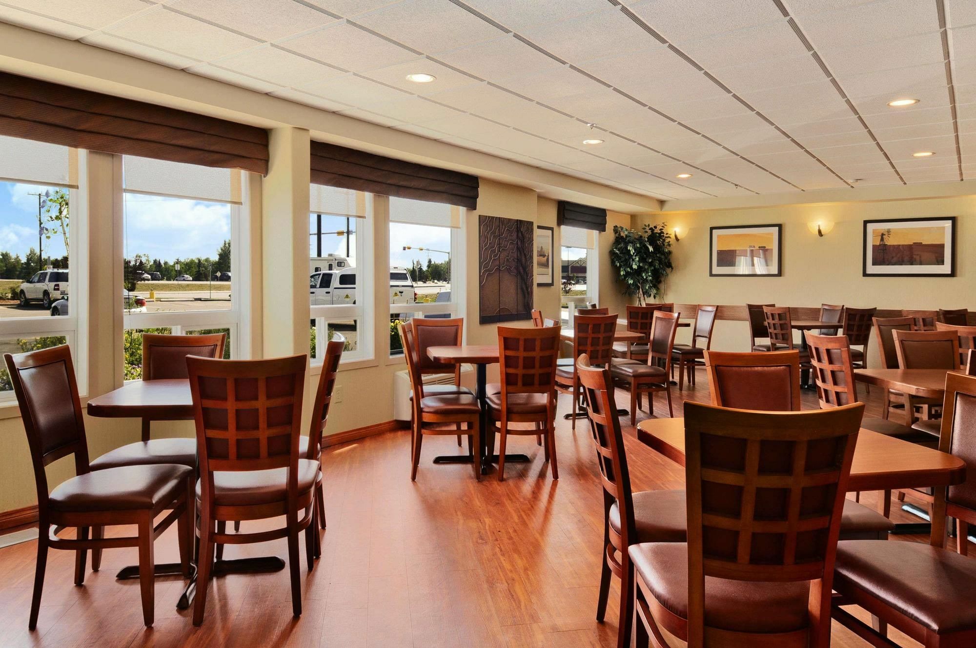Days Inn By Wyndham Regina Ngoại thất bức ảnh
